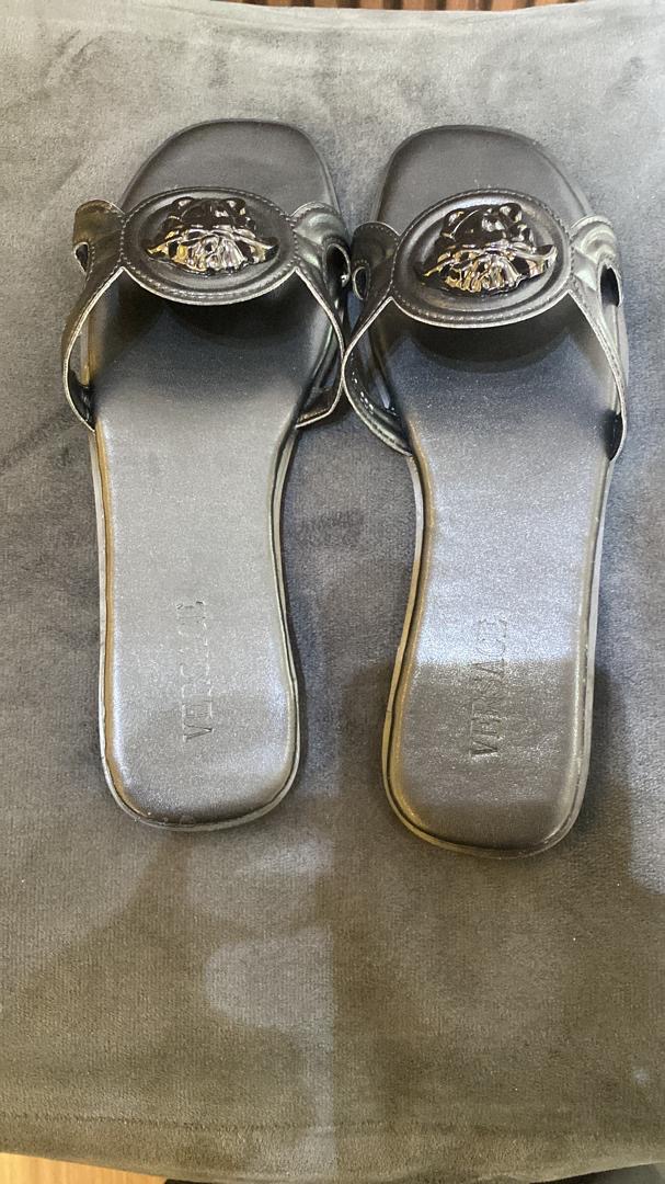 VERSACE SLIDES by JANASH